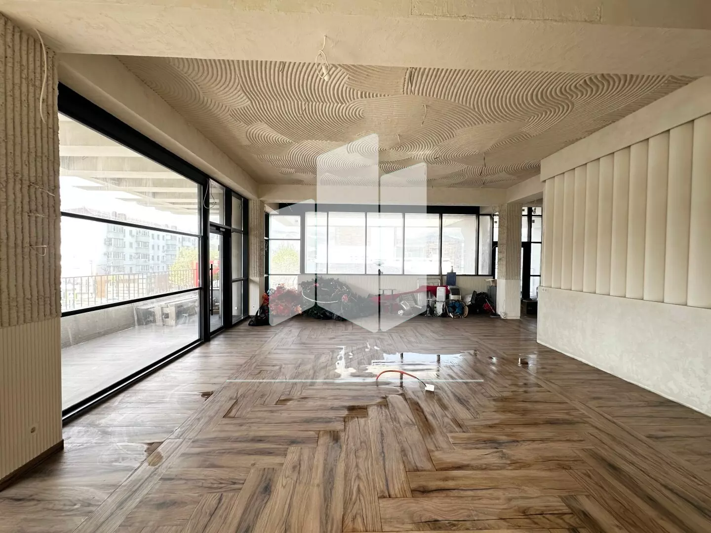 Аренда помещения 420 м² на 2 этаже на Набережной