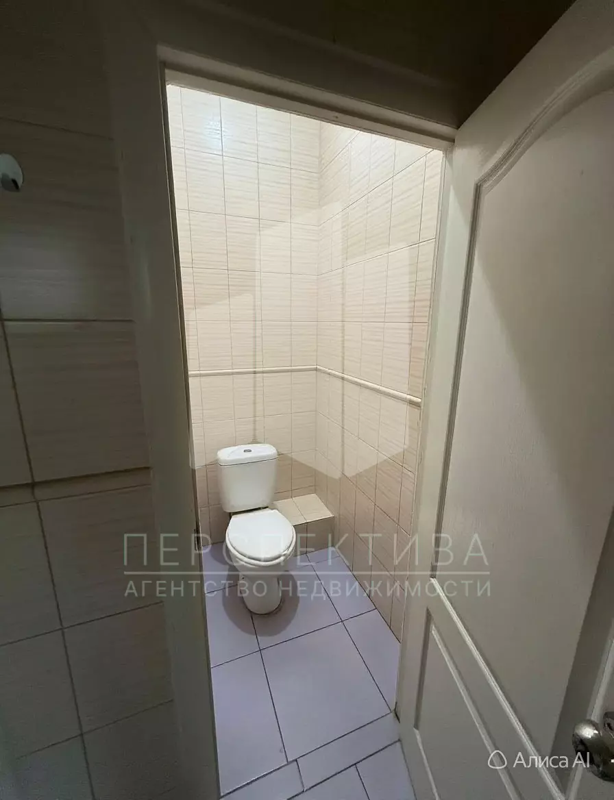 Продам 116.1 кв.м. ул.Ставропольская д.262 1-й этаж 1-я линия отдельный вход — изображение 7